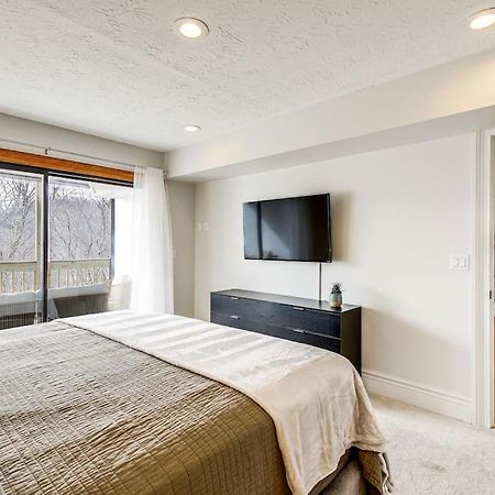 Villa Lux Retro Getaway W/ Ober & Smoky Mtn Views! Gatlinburg Exterior foto
